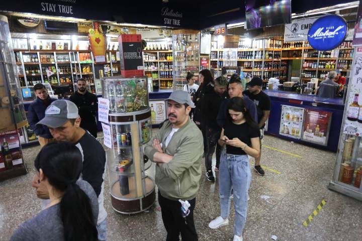 ¿Hay Ley Seca para las Elecciones Presidenciales de este domingo en Chile? Así funcionarán botillerías y supermercados