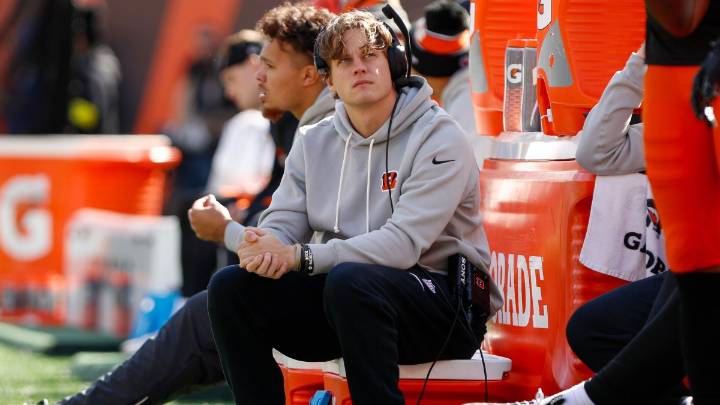 Bengals’ Joe Burrow returns to practice amid toe injury recovery