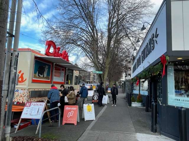 West Seattle Blog… | BIZNOTE: Thunder Road Guitars bringing back Dick’s Drive-Ins burger truck for mega-sale’s Black Friday launch