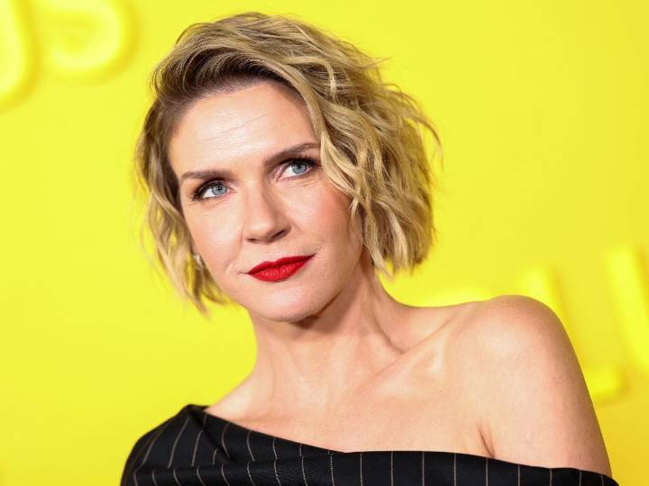 ¡Reencuentro de Breaking Bad! El universo creado por Vince Gilligan revive en la premiere de Pluribus