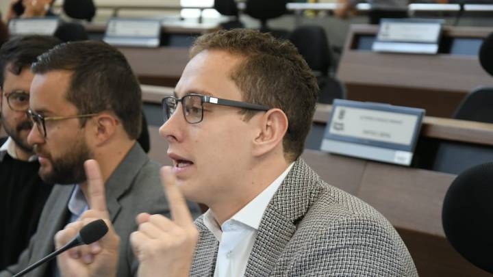 La denuncia del concejal Julián Uscátegui: “La paz total se convirtió en el mayor programa de excarcelación de delincuentes”