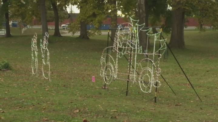 Ritzy's Fantasy of Lights set