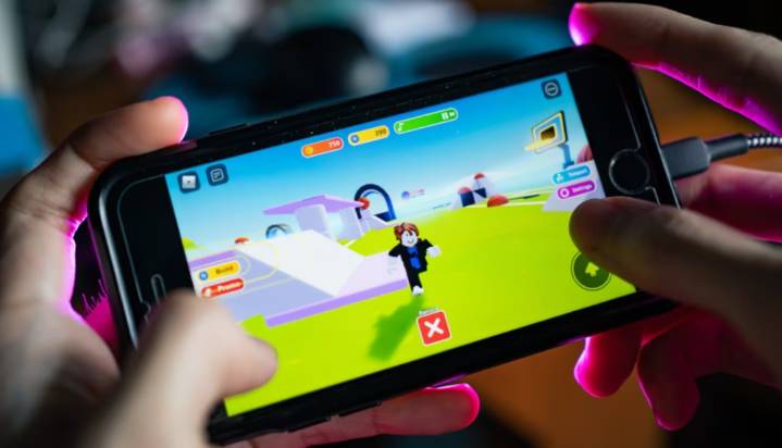 El Gobierno porteño prohibió el acceso a Roblox en todas sus redes escolares