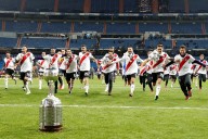 Con el antecedente de Madrid. Mientras UEFA aprueba partidos de ligas en otros países, Conmebol urde un cambio para su Libertadores