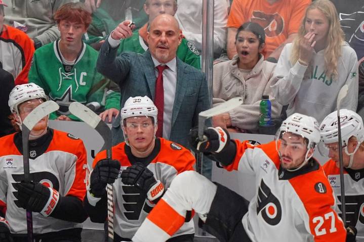 Flyers Notebook: Hockey Fights Cancer night hits home for Tocchet family