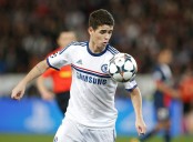 Former Chelsea midfielder Oscar hospitalized after cardiac complications in pre
