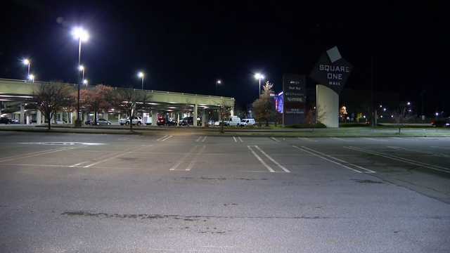 "I try to protect my kids': Mom's instincts kick in as family attacked while leaving Mass. mall