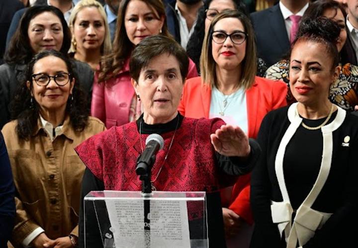 Hermana de gobernadora de Morelos, nueva titular de la CDH de la capital