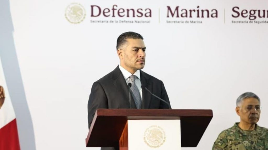 El alcalde de Uruapan, Carlos Manzo, contaba con protección federal, revela Harfuch