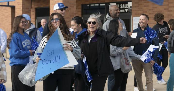 Carroll's volleyball team heads to Indianapolis for state championship