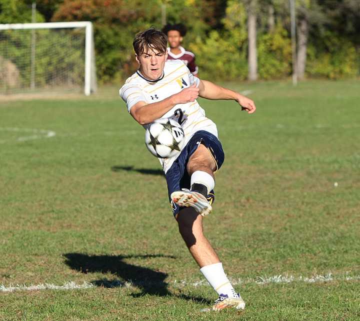 Northampton boys soccer put away Newburyport in Div. II state tournament