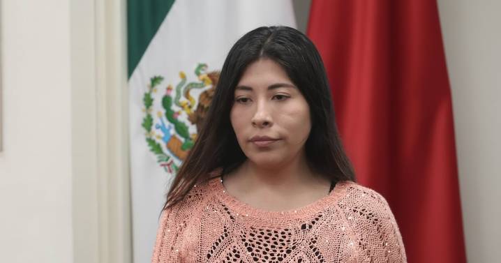 Presidente de Perú dice que Bettsy Chávez no podrá viajar a México; pedirá revisión de asilo político