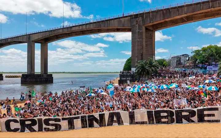 Cristina Kirchner participó del Encuentro de Mujeres con un audio: “Hoy vivimos la libertad para la desesperación”