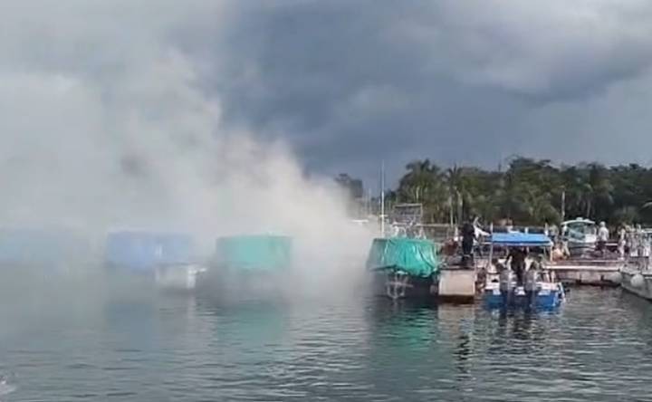 Cinco marinos resultan he ridos tras explosión de embarcación en Marina Cozumel