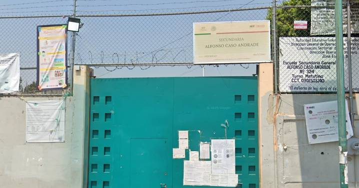 Nicole fue agredida con una navaja por familiares de sus compañeras: ‘Me lastimaron dentro de la escuela’