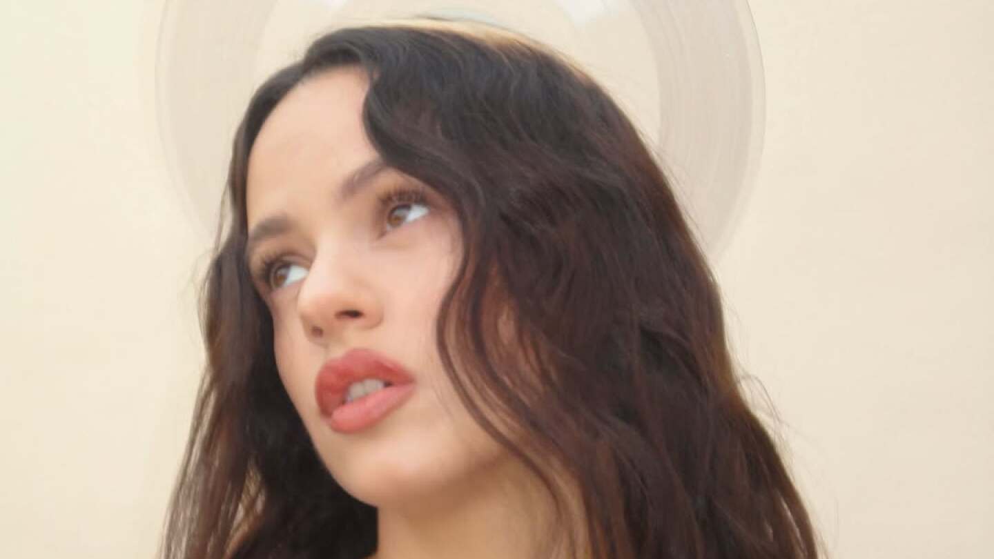 Estos son los 13 idiomas que canta Rosalía en su nuevo álbum "LUX"