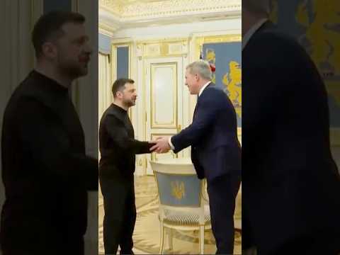 Zelenskiy Meets US Army Chief on US Draft Plan to End War