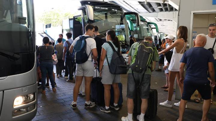 Transportes lanza el nuevo mapa concesional estatal de autobús sin eliminar paradas tras el rechazo del PP a los recortes