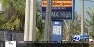 Bomb squad called to Sarasota school 4 p.m.