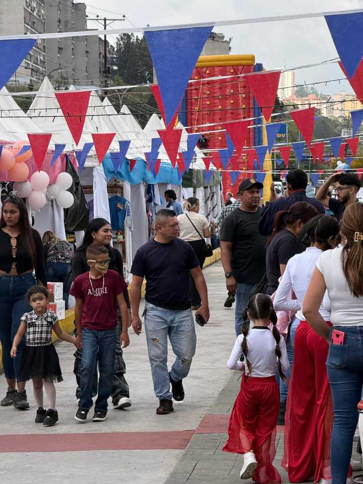 San Antonio se prepara para el Gran Bazar Navideño 2025 con gastronomía, emprendimiento y gaitas en vivo