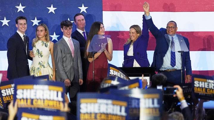 Democrats hope momentum from big election wins will carry over into 2026 midterm races