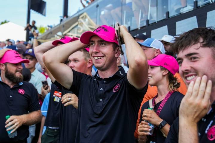 Deadspin | Tom McKibbin earns spots in Masters, Open with win in Hong Kong