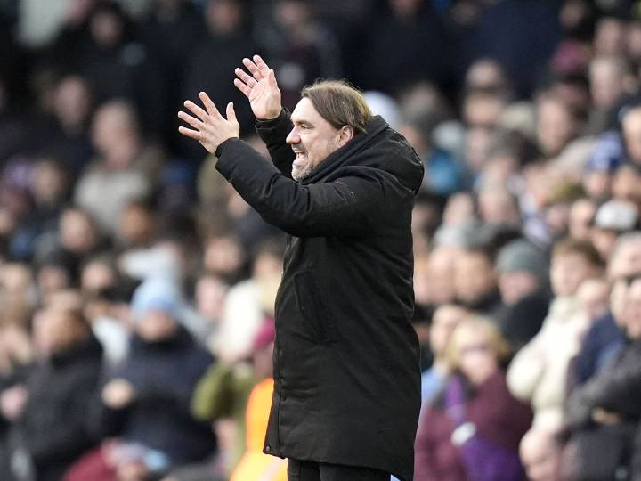 Daniel Farke shares ‘anger’ of Leeds supporters after defeat to Aston Villa