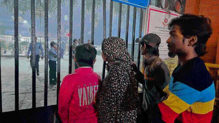 His last GPS location was Red Fort blast site. Siblings’ desperate search for missing rickshaw driver