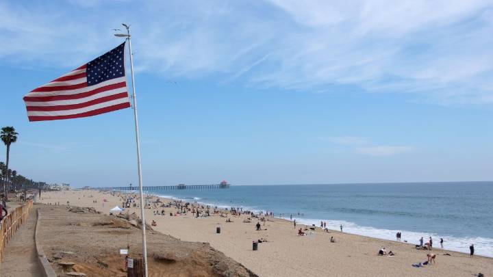 Huntington Beach's voter ID law suffers loss as appeals court strikes it down
