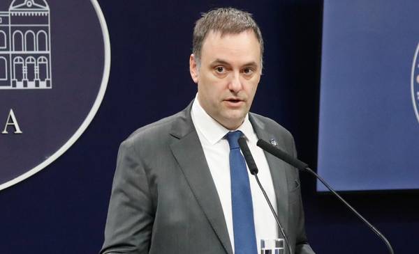 Adorni aseguró que la "instrucción es impulsar las reformas de segunda generación"