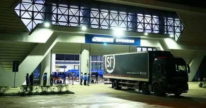 China train crash kills 11 people as two hurt in major railway disaster