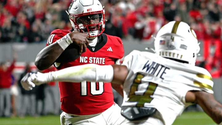 NC State vs Miami predictions, picks odds Week 12 college football