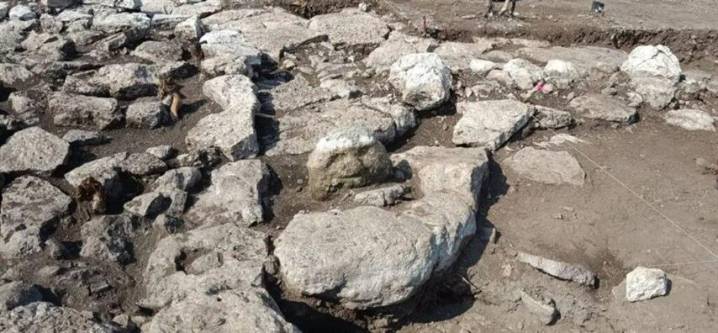 Antropólogos analizan probable marcador en sureste de México