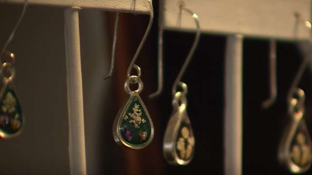 Small businesses feeling the pinch ahead of holiday shopping season