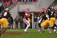 LIVE SCORE UPDATES & ANALYSIS: Arkansas football vs. Missouri