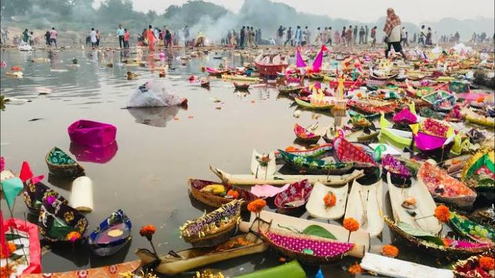 Odisha Abounds in Cultural Splendour as Boita Bandana Festival Marks Kartik Purnima
