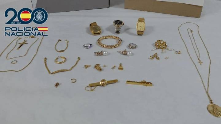 Detenida una empleada de hogar por sustraer joyas del domicilio donde trabajaba en Valencia