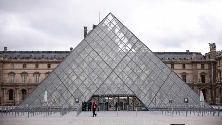 Tribunal de Cuentas dijo que el Museo del Louvre prefirió adquirir obras que invertir en seguridad: 'No es víctima de medios económicos insuficientes'