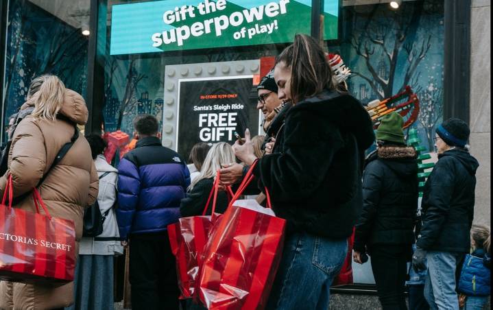 Black Friday llega a EU entre incertidumbre económica y menor gasto de los consumidores