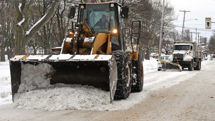 How upcoming lake-effect snow could impact Thanksgiving weekend