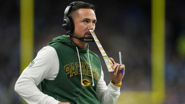 Packers benefit from major officiating controversy against Lions