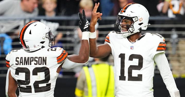 Shedeur Sanders wins his 1st NFL start as Browns beat Raiders 24
