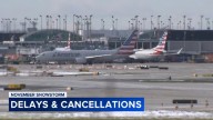 Chicago flights canceled today: More than 700 flights canceled at O'Hare, Midway airports amid Chicago snow, government shutdown