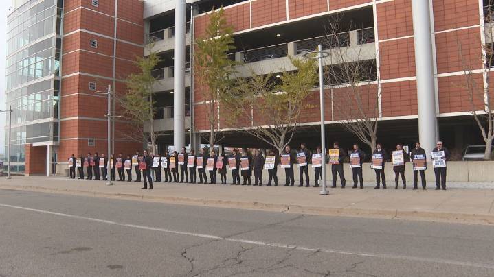 Allegiant Air pilots hold informational picket outside Grand Rapids Gerald R. Ford International Airport