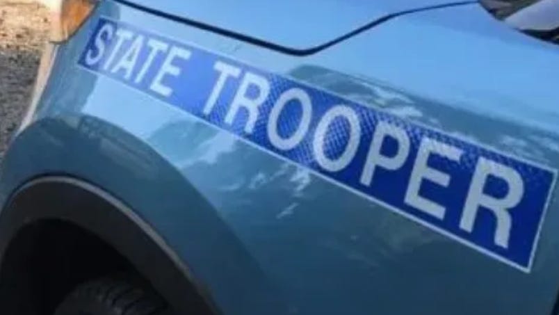 Man hurt after falling from roof of bus traveling on I