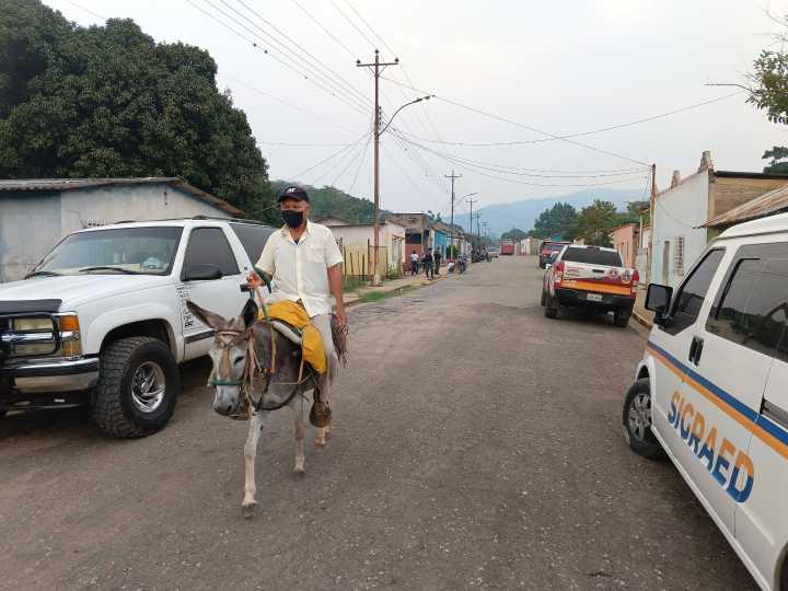 Autoridades se mantienen desplegadas en El Pilar del municipio Bolívar para atender emergencia