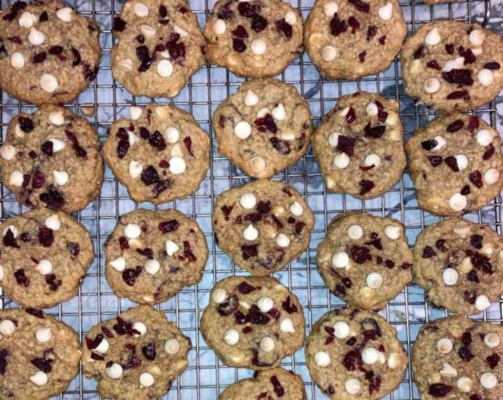 Volunteers bake 6K cookies to support Bethlehem shelter. How to get one and help the cause.