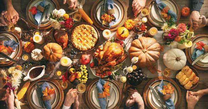 Thanksgiving is all about being grateful. Here's how gratitude can enhance your life