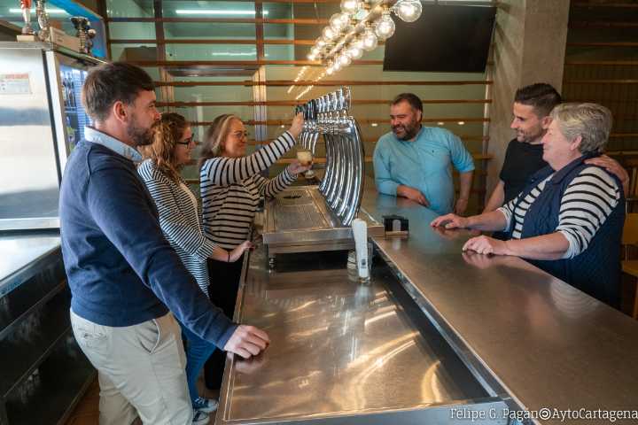 El Ayuntamiento de Cartagena lanza un nuevo programa juvenil en La Aljorra y transforma un antiguo colegio en espacio cultural