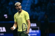 Alcaraz desmonta a Auger-Aliassime con un tenis perfecto y se cita en otra final con Sinner